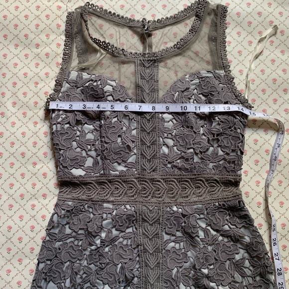 Super cute Soieblu lace dress - Picture 2 of 8